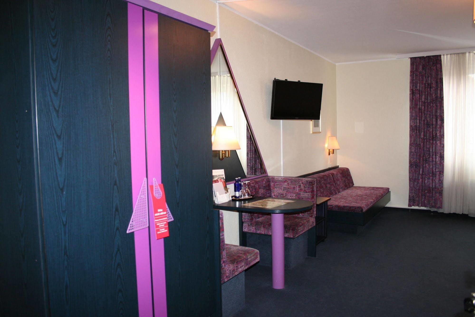 Landhotel Gross Schneer Hof Friedland  Eksteriør bilde