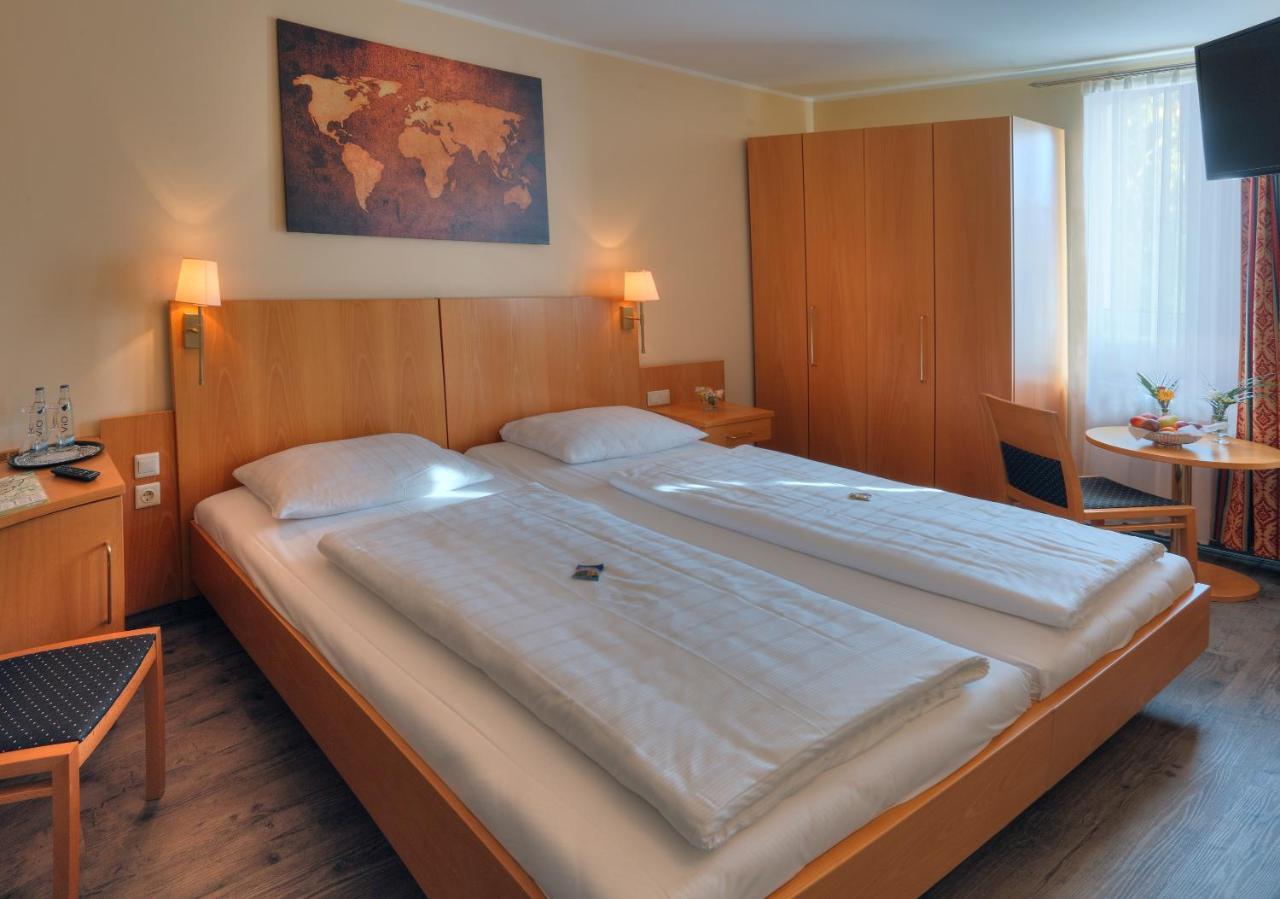 Landhotel Gross Schneer Hof Friedland  Eksteriør bilde